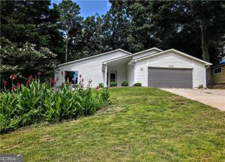 10085 Old Woodland Entry, Johns Creek, GA 30022