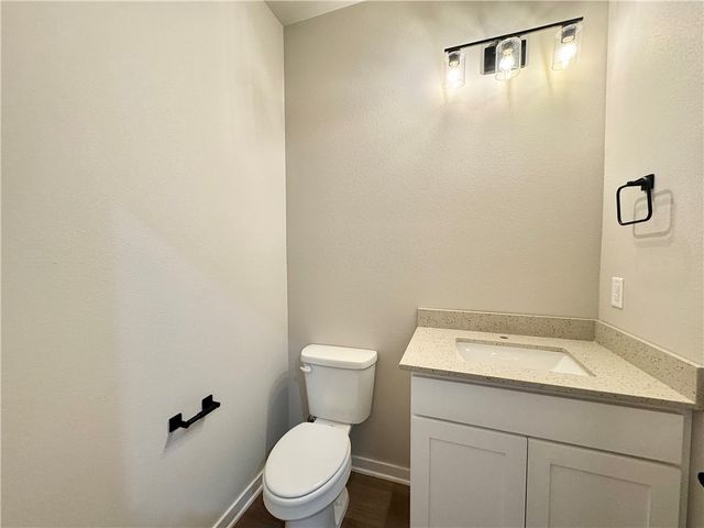 5907 SW Chiefs Avenue, Bentonville, AR 72713