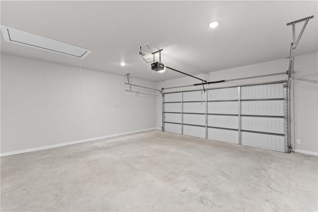 5907 SW Chiefs Avenue, Bentonville, AR 72713