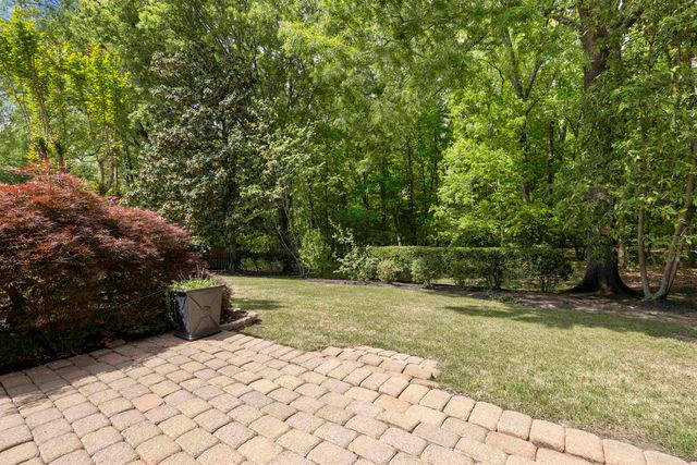 2142 LAKE PAGE DR, Collierville, TN 38017