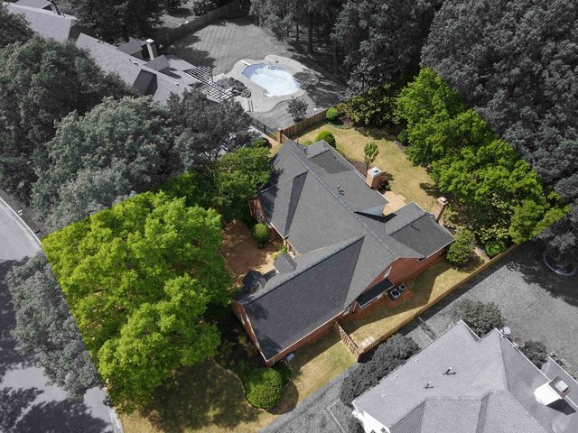 2142 LAKE PAGE DR, Collierville, TN 38017