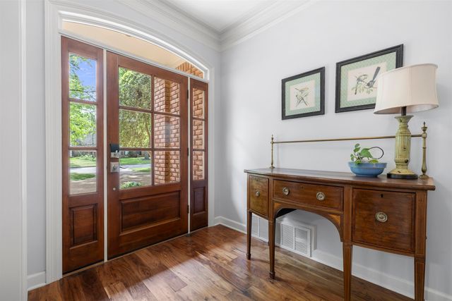 2142 LAKE PAGE DR, Collierville, TN 38017