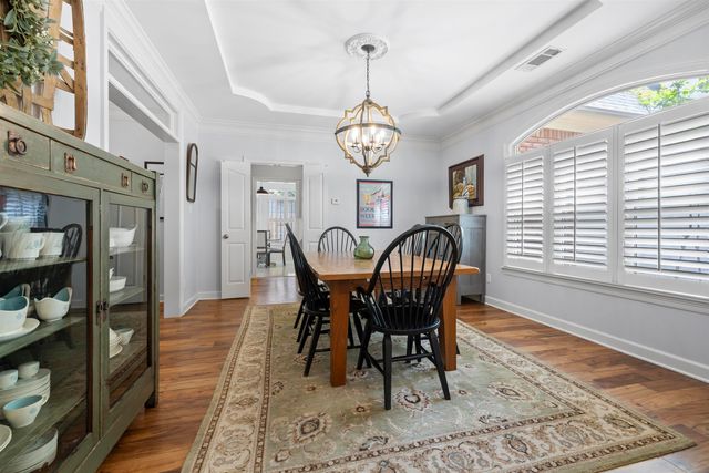 2142 LAKE PAGE DR, Collierville, TN 38017