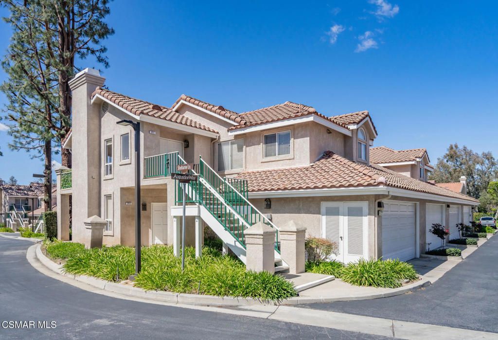 271 Augustine Way C, Simi Valley, CA 93065