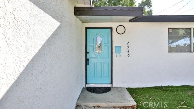 2540 W Picadilly, Anaheim, CA 92801