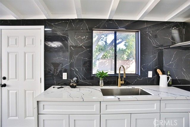 2540 W Picadilly, Anaheim, CA 92801