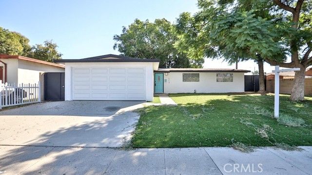 2540 W Picadilly, Anaheim, CA 92801