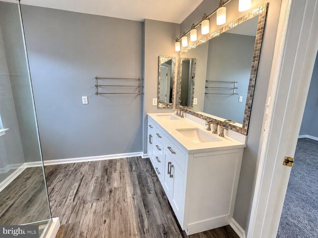 11736 BATLEY PL, Woodbridge, VA 22192