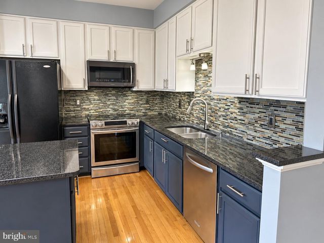 11736 BATLEY PL, Woodbridge, VA 22192