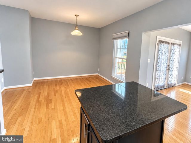 11736 BATLEY PL, Woodbridge, VA 22192