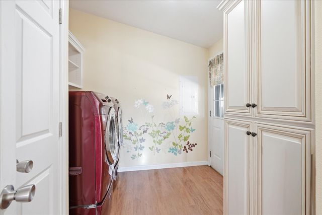 156 NW Wrightwood Circle, Grants Pass, OR 97526