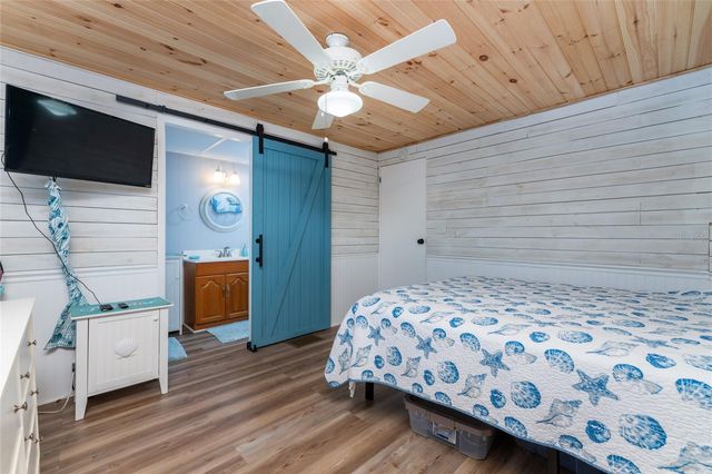 615 VIA CALA, Englewood, FL 34224