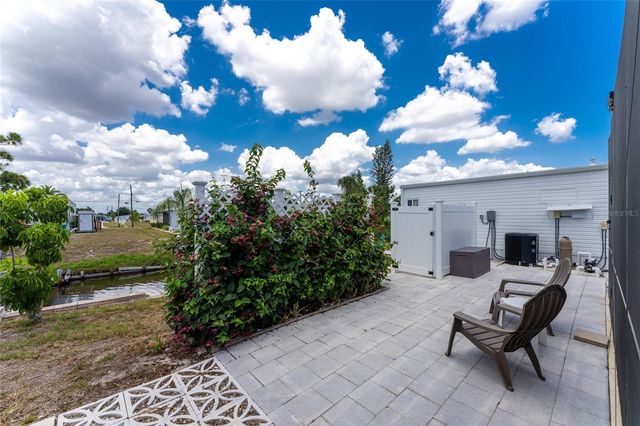 615 VIA CALA, Englewood, FL 34224