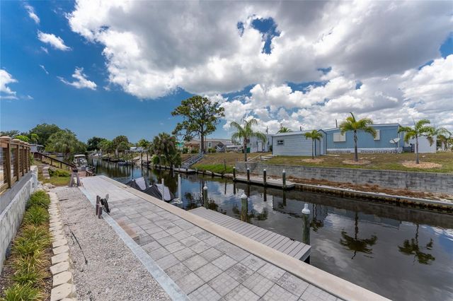 615 VIA CALA, Englewood, FL 34224