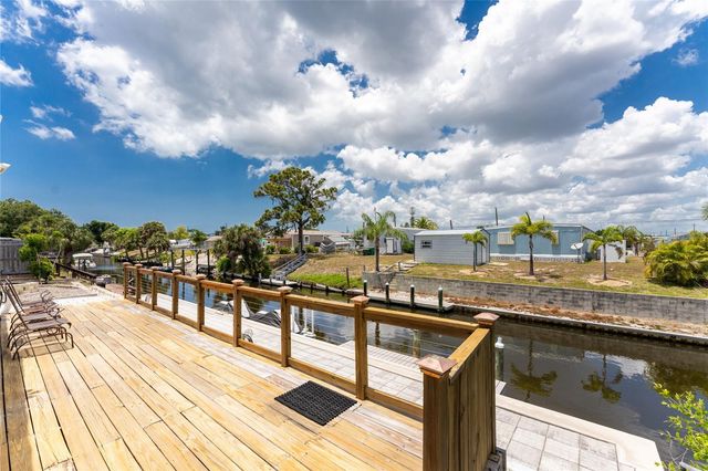 615 VIA CALA, Englewood, FL 34224