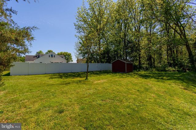 122 N 3RD ST, Bainbridge, PA 17502