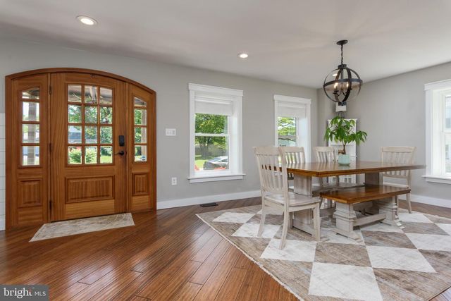 122 N 3RD ST, Bainbridge, PA 17502