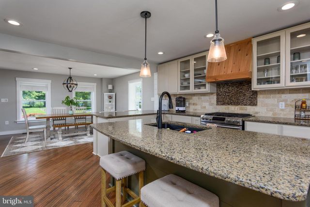 122 N 3RD ST, Bainbridge, PA 17502
