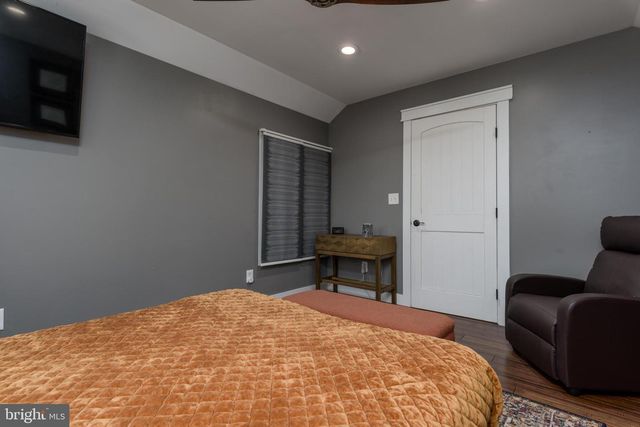 122 N 3RD ST, Bainbridge, PA 17502