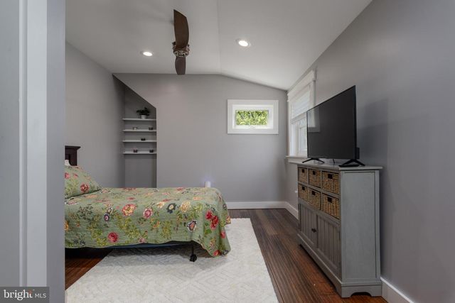 122 N 3RD ST, Bainbridge, PA 17502