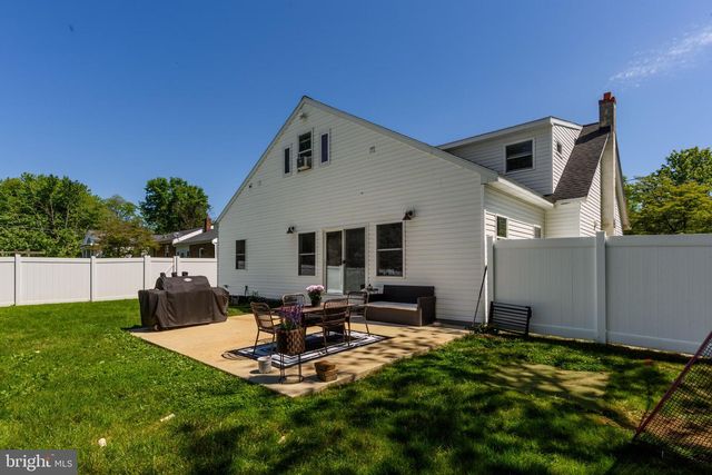 122 N 3RD ST, Bainbridge, PA 17502