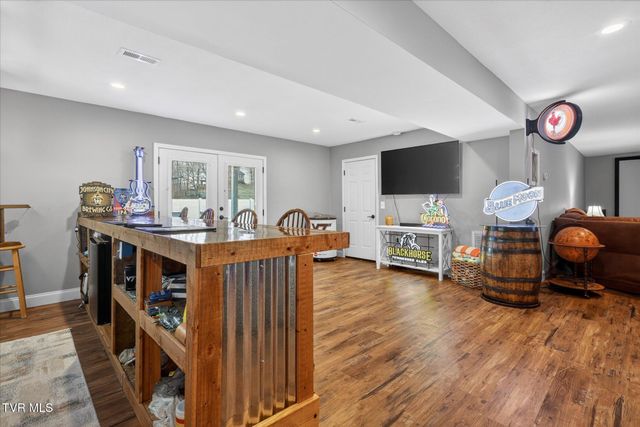 512 Cameron Court, Jonesborough, TN 37659