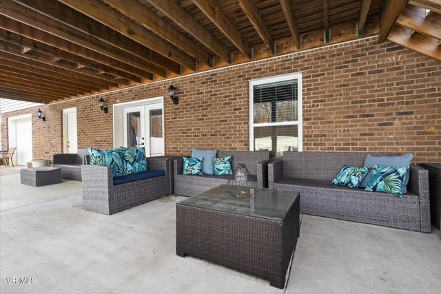 512 Cameron Court, Jonesborough, TN 37659