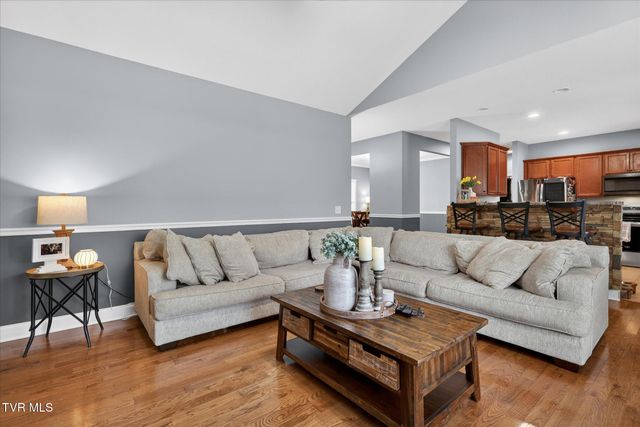 512 Cameron Court, Jonesborough, TN 37659