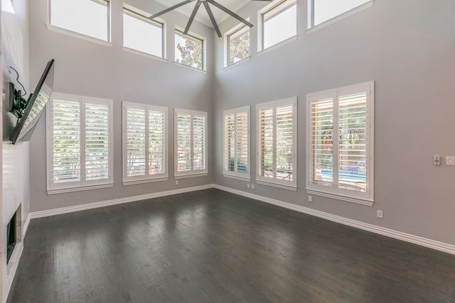 2305 Beacon Hill Drive, Keller, TX 76248