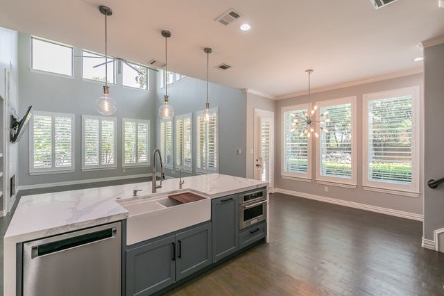 2305 Beacon Hill Drive, Keller, TX 76248