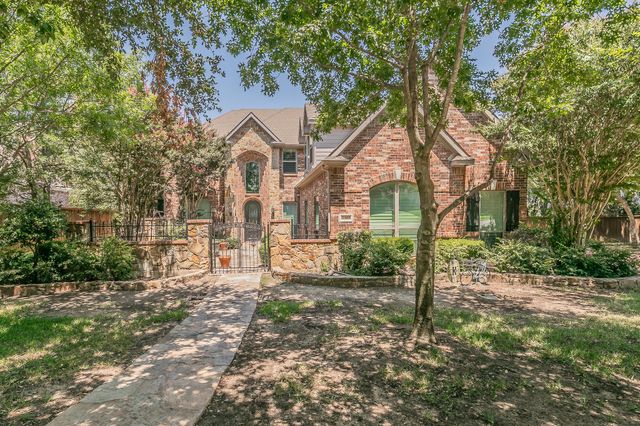 2305 Beacon Hill Drive, Keller, TX 76248