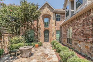 2305 Beacon Hill Drive, Keller, TX 76248