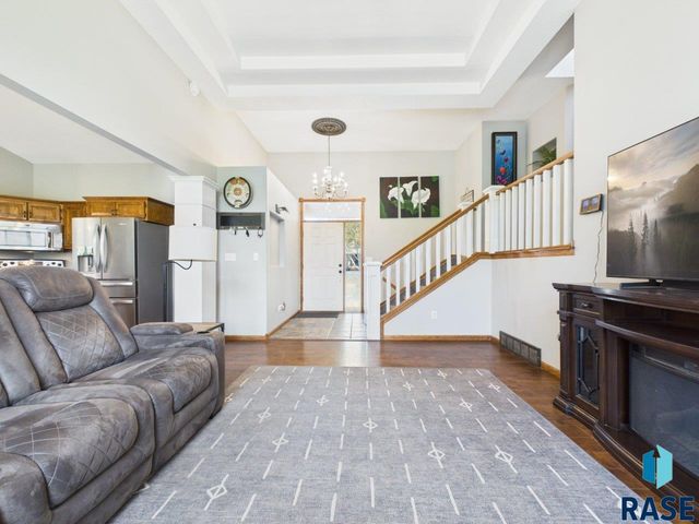 4040 S Brady Ct Court, Sioux Falls, SD 57103