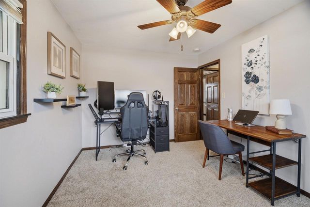 325 QUINCY AVENUE, Omro, WI 54963