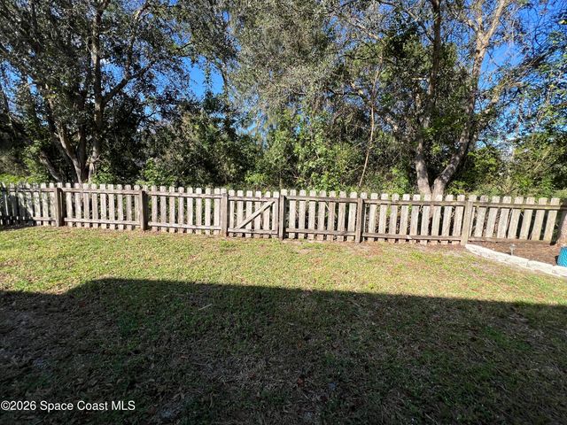 4620 Elena Way, Melbourne, FL 32934