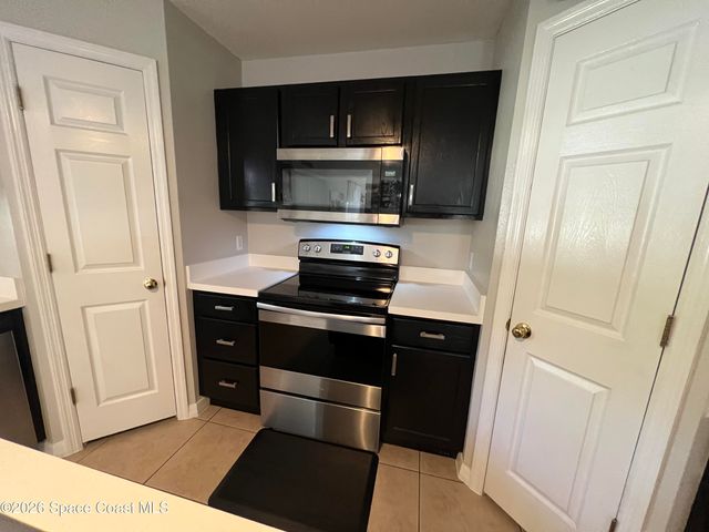 4620 Elena Way, Melbourne, FL 32934