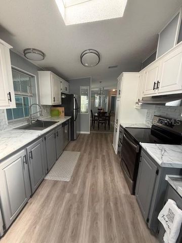 1001 STARKEY RD. 434, Largo, FL 33771
