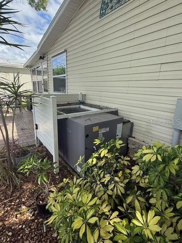 1001 STARKEY RD. 434, Largo, FL 33771