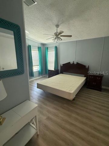 1001 STARKEY RD. 434, Largo, FL 33771