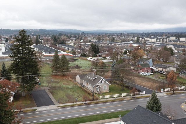 17406 E Mission Ave, Spokane Valley, WA 99016