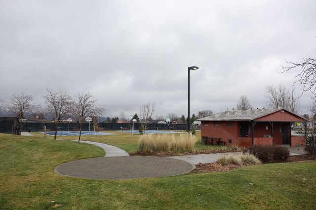 17406 E Mission Ave, Spokane Valley, WA 99016