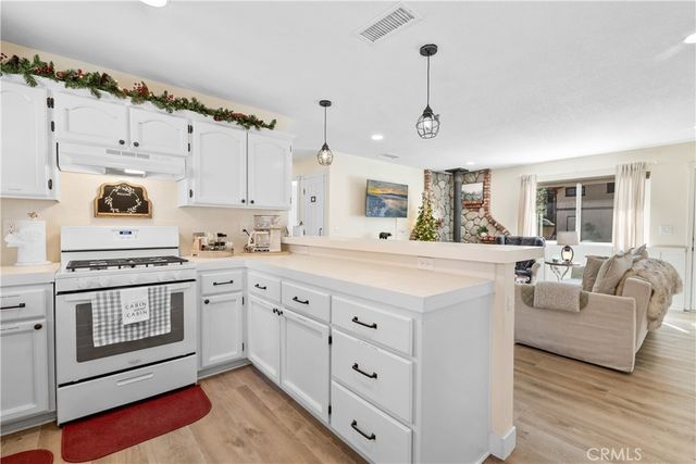 1080 Pan Springs Lane, Big Bear City, CA 92314