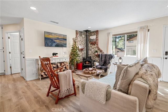 1080 Pan Springs Lane, Big Bear City, CA 92314