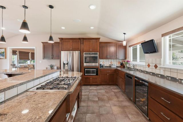 4524 Argonaut Way, Sacramento, CA 95864
