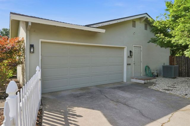 4524 Argonaut Way, Sacramento, CA 95864