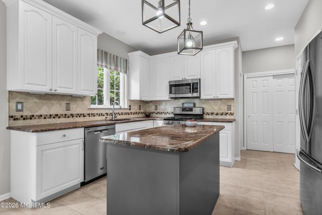 621 Windcrest Court, Brick, NJ 08724