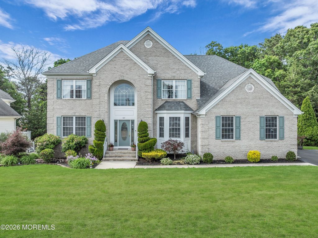 621 Windcrest Court, Brick, NJ 08724