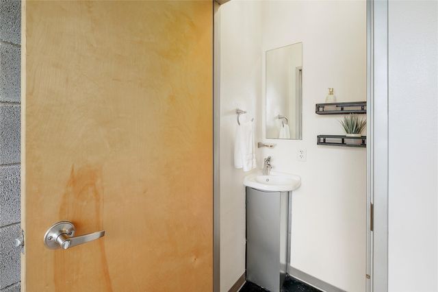 4801 S Congress Ave P2, Austin, TX 78745