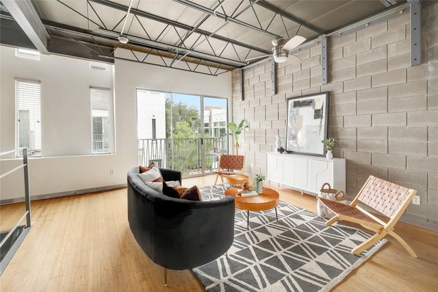 4801 S Congress Ave P2, Austin, TX 78745