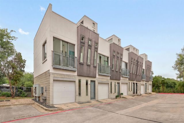 4801 S Congress Ave P2, Austin, TX 78745